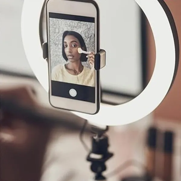 Anillo de Luz LED RGB para Celular – Brillo Ajustable & Control Remoto - Imagen 2